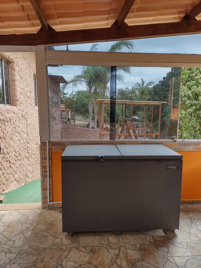 Chacara Bella Vida Com Piscina Churrasqueira Salao De Festas Fogao A Lenha Quadra Aracariguama Kültér fotó