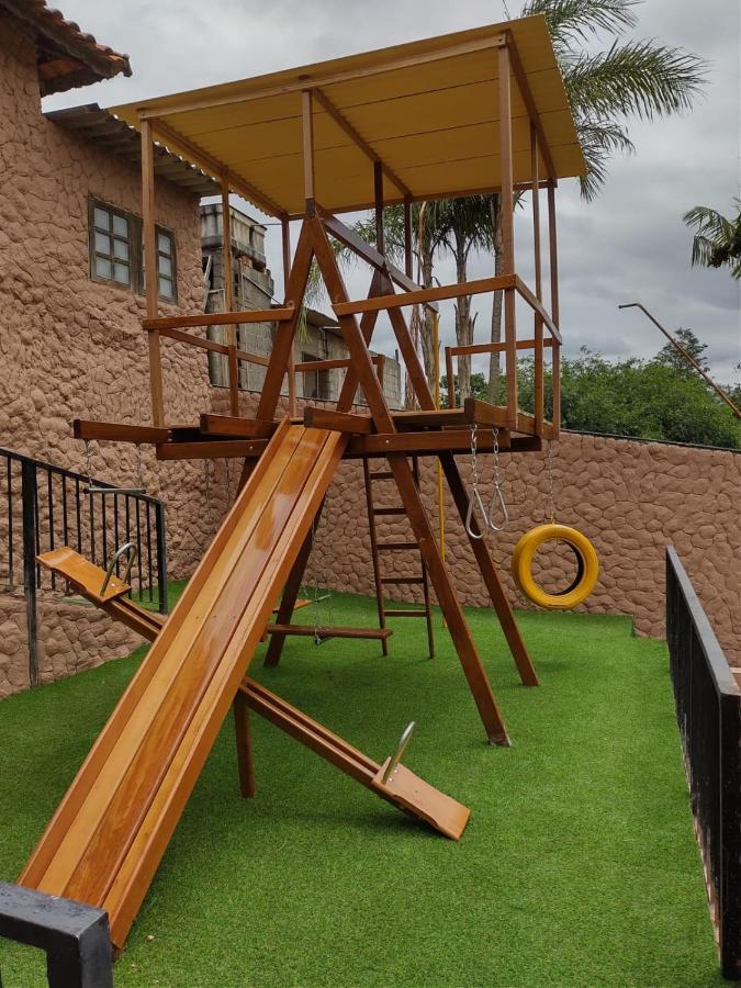 Chacara Bella Vida Com Piscina Churrasqueira Salao De Festas Fogao A Lenha Quadra Aracariguama Kültér fotó