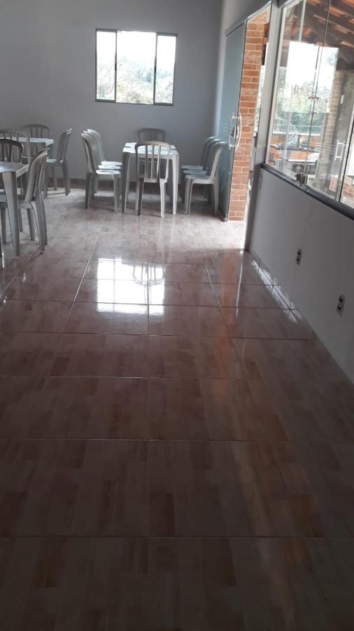 Chacara Bella Vida Com Piscina Churrasqueira Salao De Festas Fogao A Lenha Quadra Aracariguama Kültér fotó
